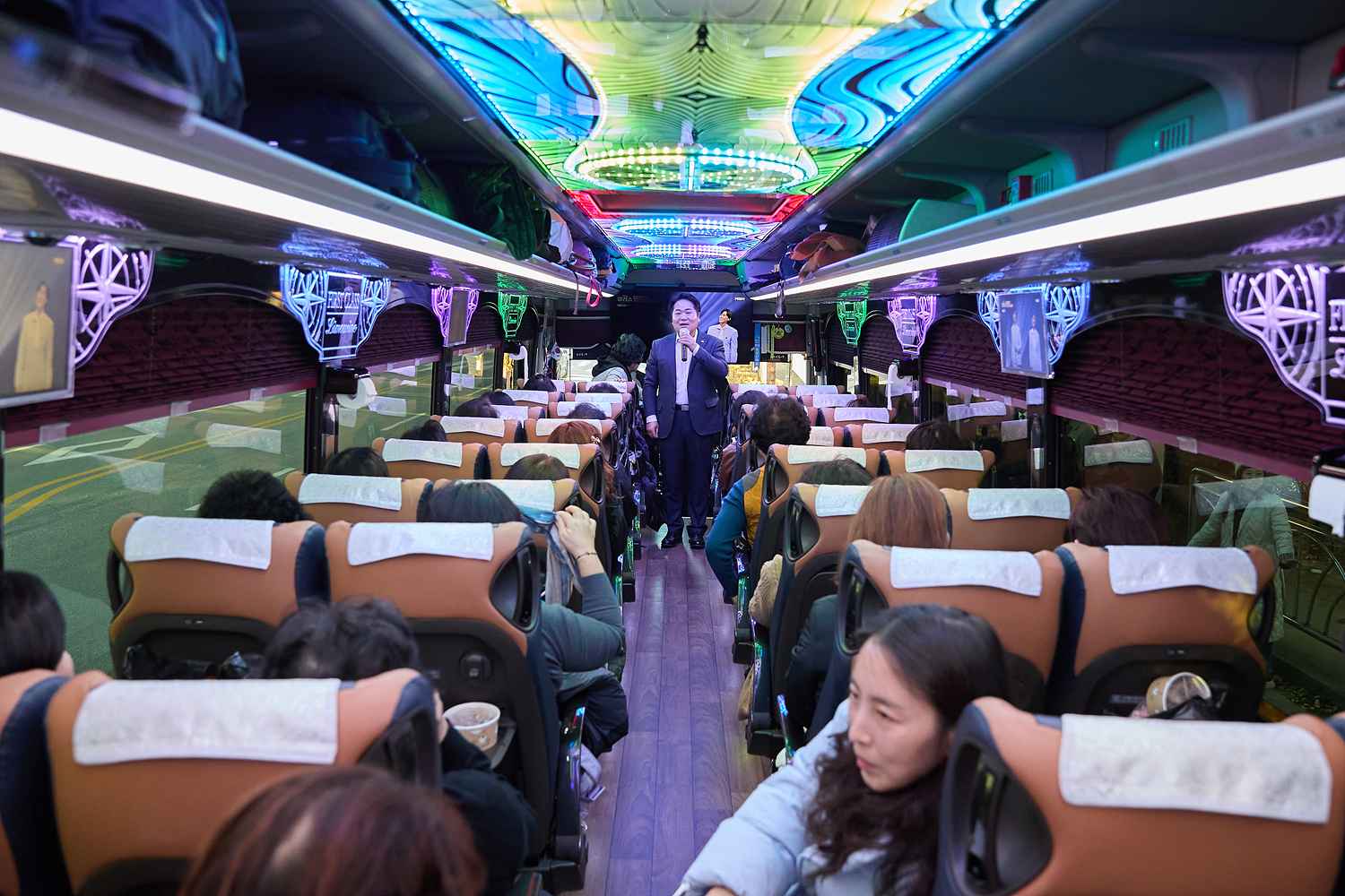 2025.11.10.여성단체협의회 지도자 연수(강원도 일원) 참가자 배웅