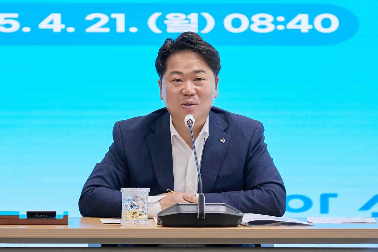 오세현 아산시장 “변화 흐름 미리 읽는 ‘선진행정’ 필요” 관련사진
