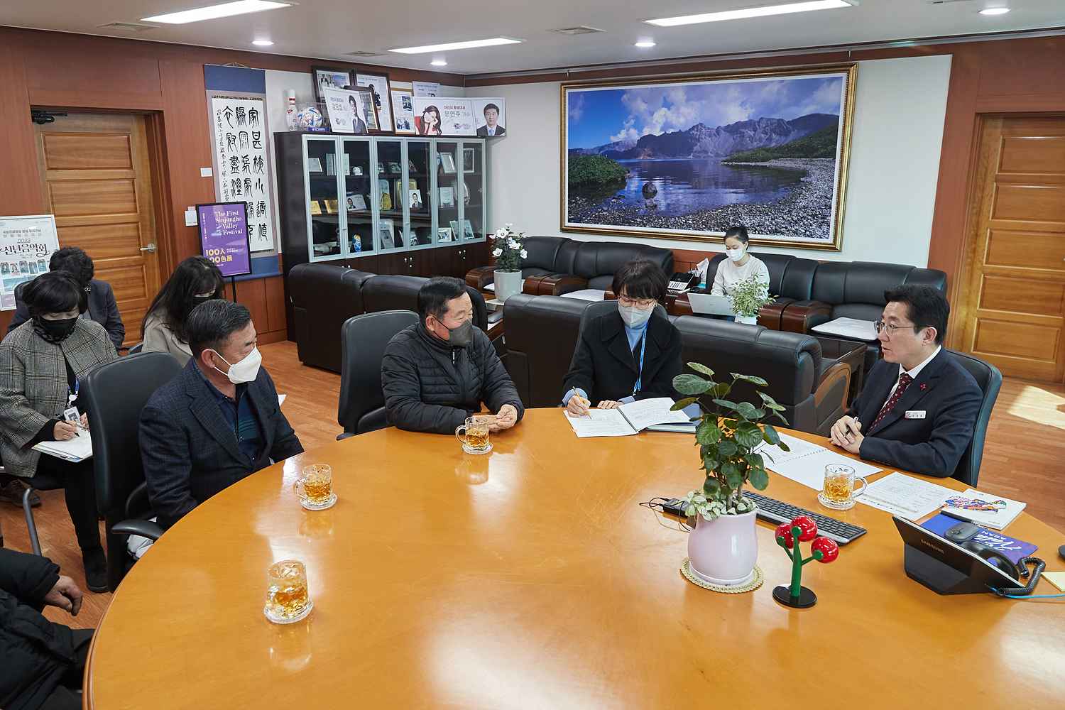 박경귀 아산시장, 새해 첫 ‘아산형통’ 진행하고 시민과 만나 관련사진