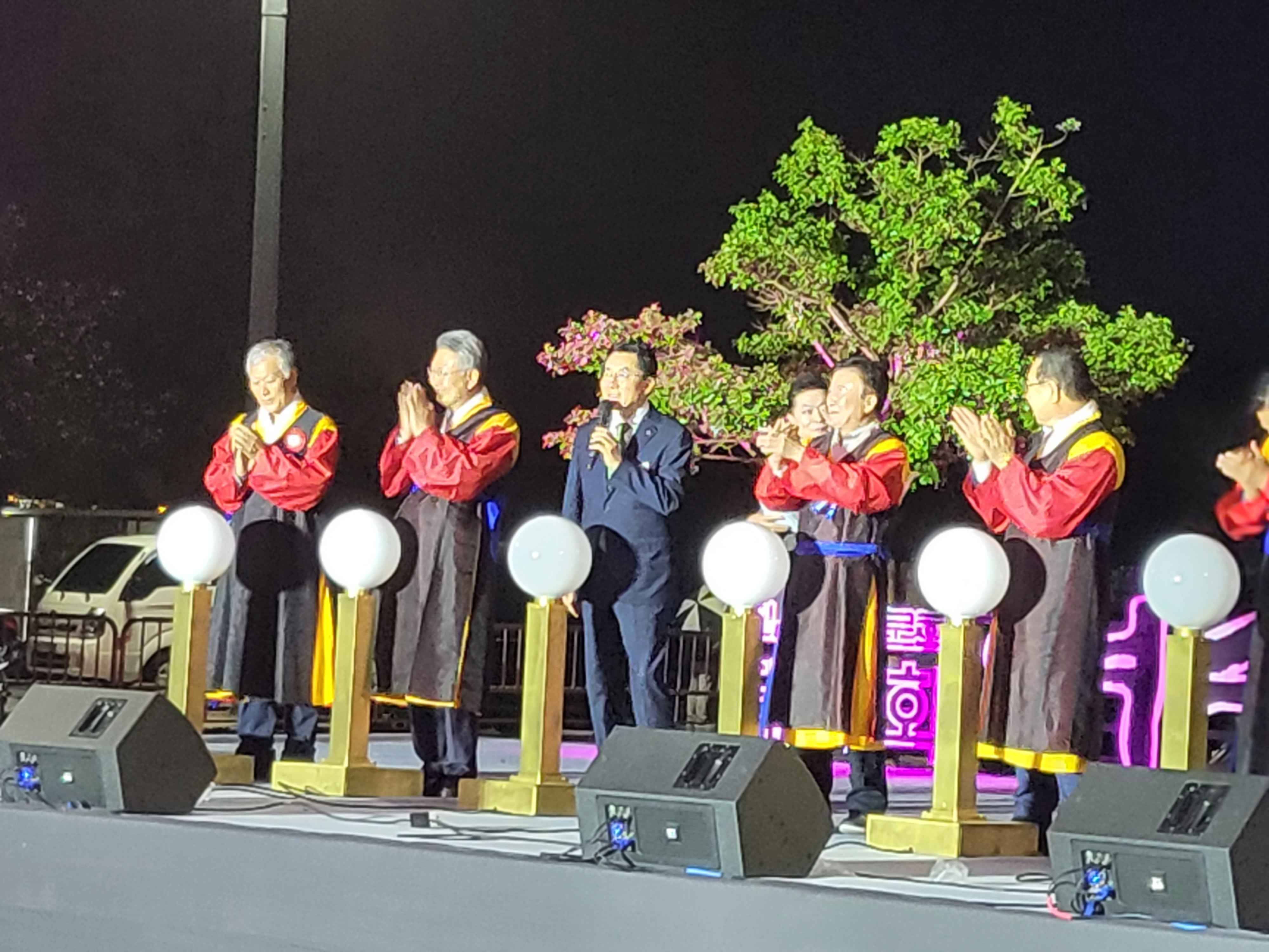 박경귀 아산시장, 자매결연도시 여수시 거북선 축제 개막식 참석  관련사진