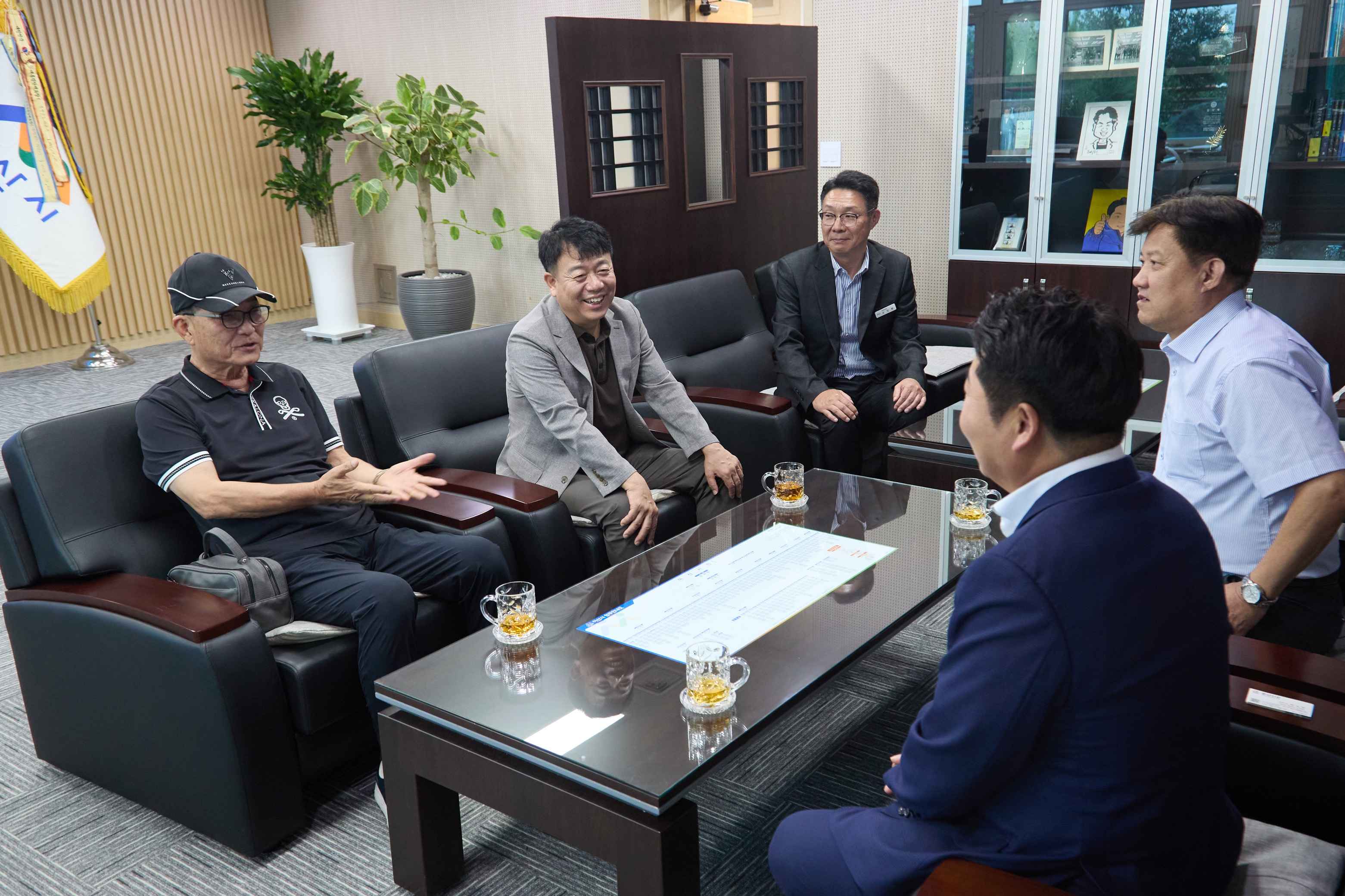 2025.09.12.최호규님 취약계층 지원 성금 5백만원 전달