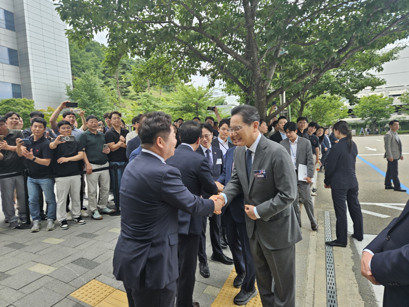 아산시, 삼성 113조 투자로 차세대 디스플레이·HBM 후공정 핵심도시 도약